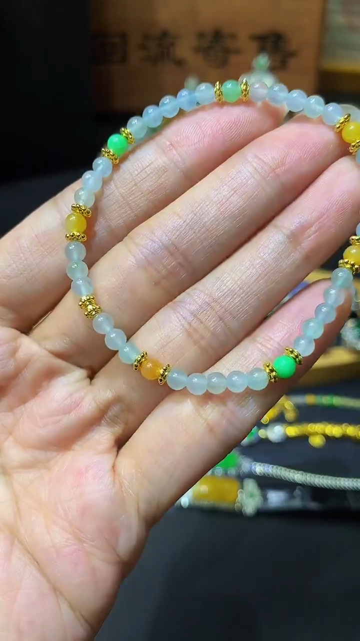 足金镶嵌手串翡翠团购