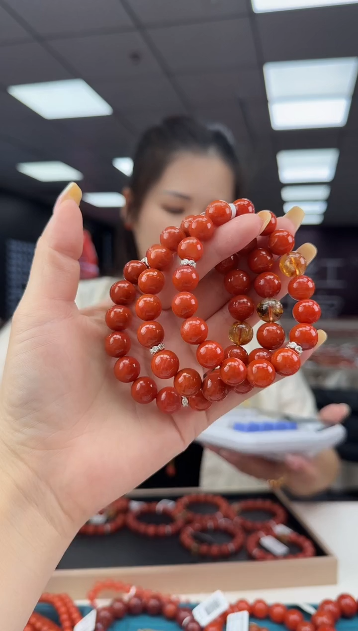 南红玛瑙珠串未镶嵌多样发其一/10/710219651