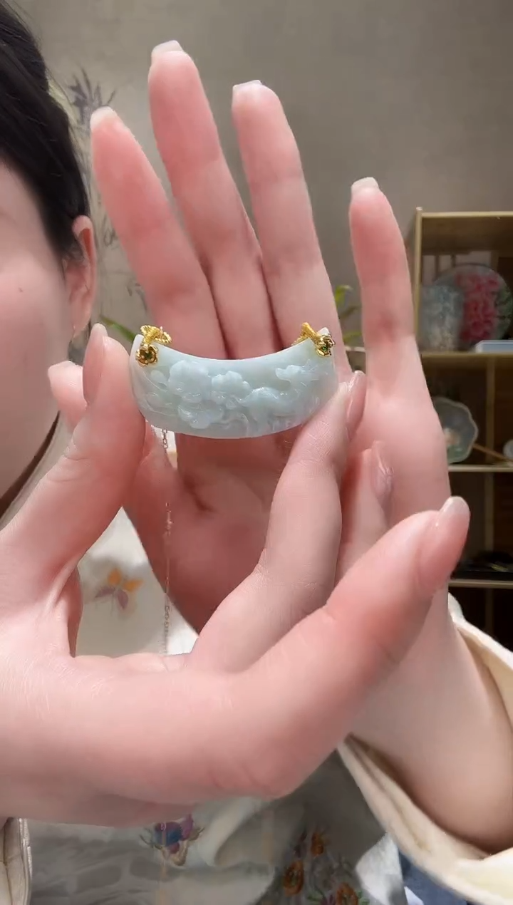 【闪购商品】翡翠颈饰未镶嵌吊坠