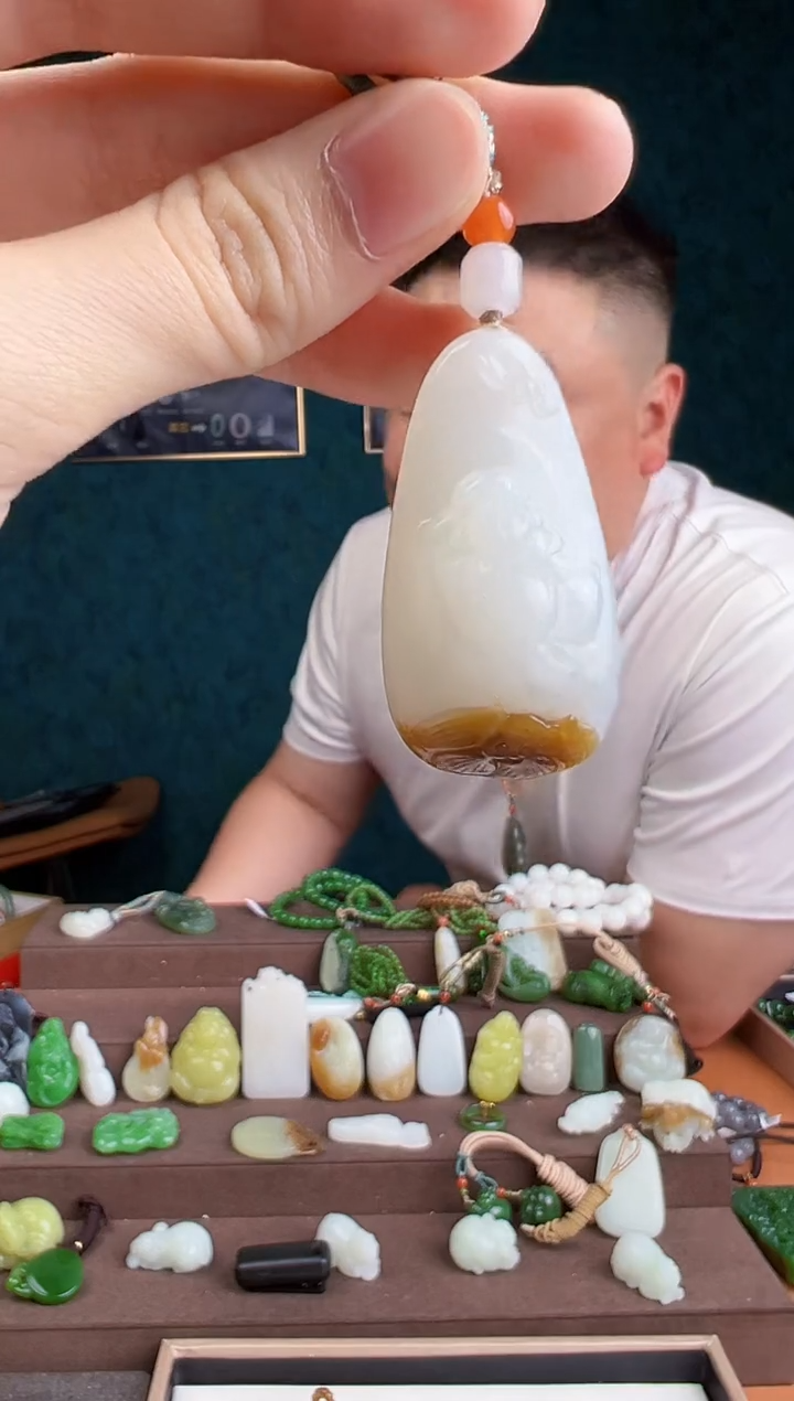 和田玉未镶嵌颈饰多样性发货 拍一单发一个