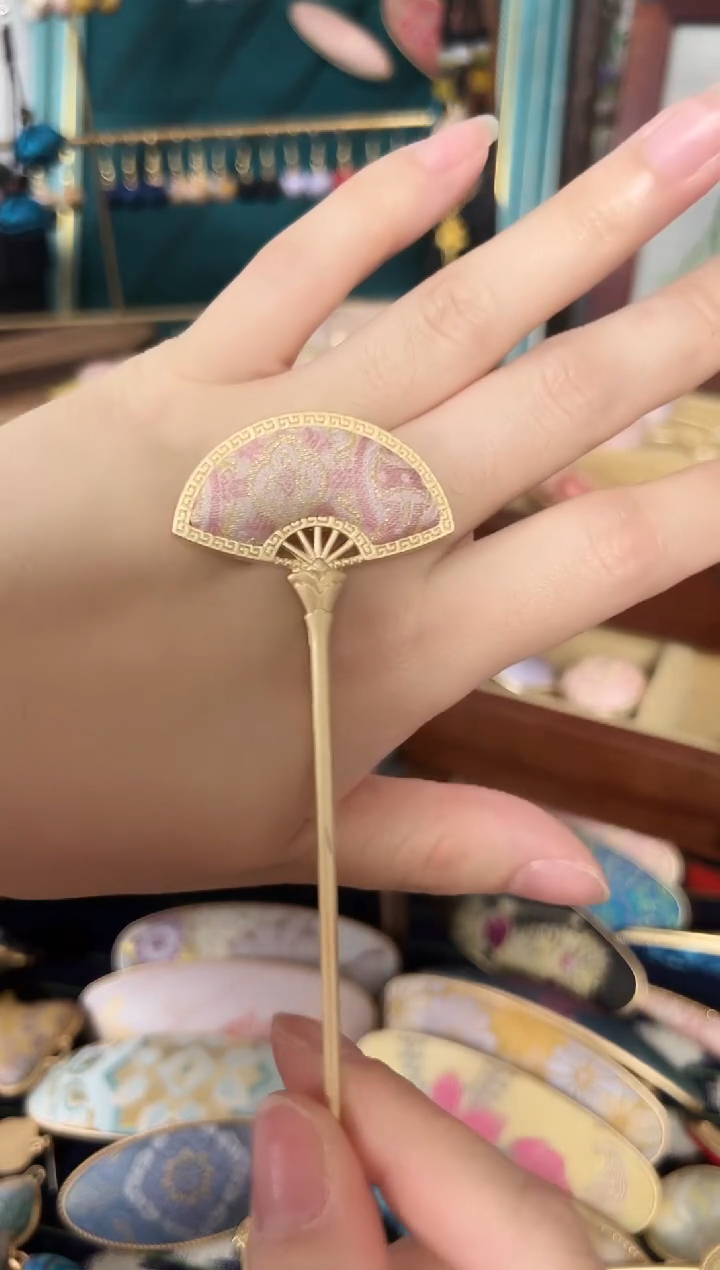 【闪购商品】【一物一拍2.1】粉色扇形发簪一个