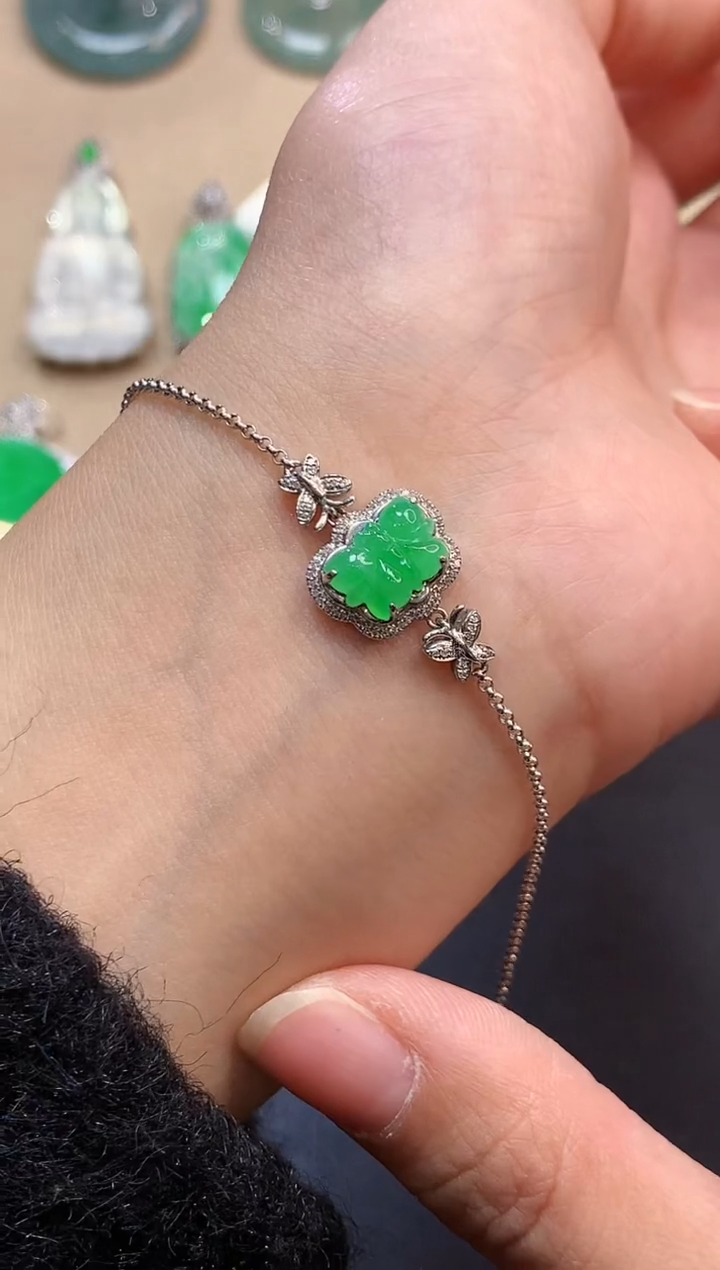 【闪购商品】翡翠手链18K金镶嵌2006   