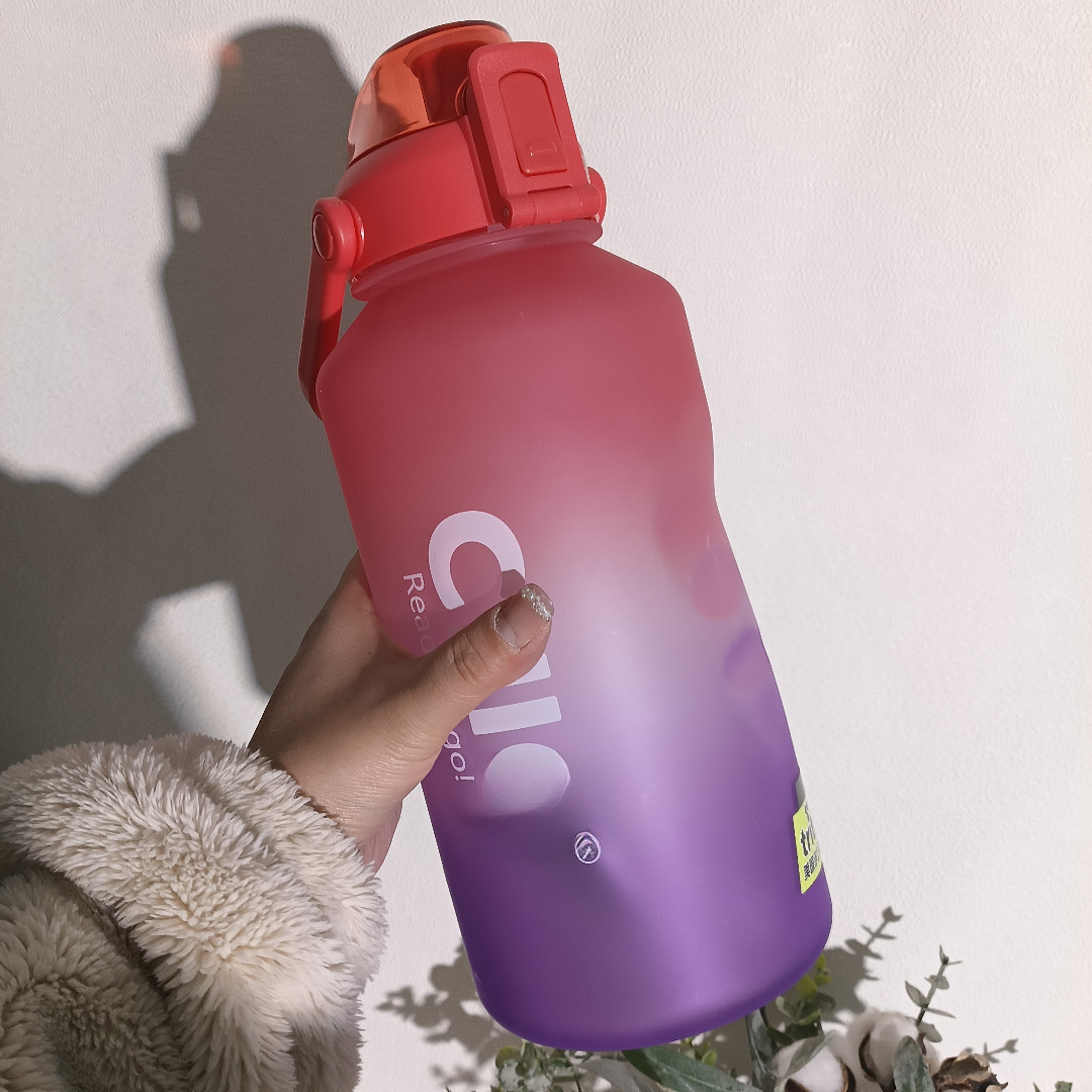 品牌尾单幻彩tritan水杯便携塑料杯子超大容量吸管杯简约大号1026