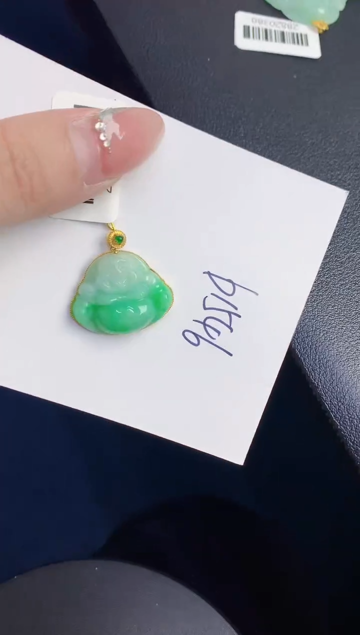 【闪购商品】翡翠颈饰18K金镶嵌000000000000