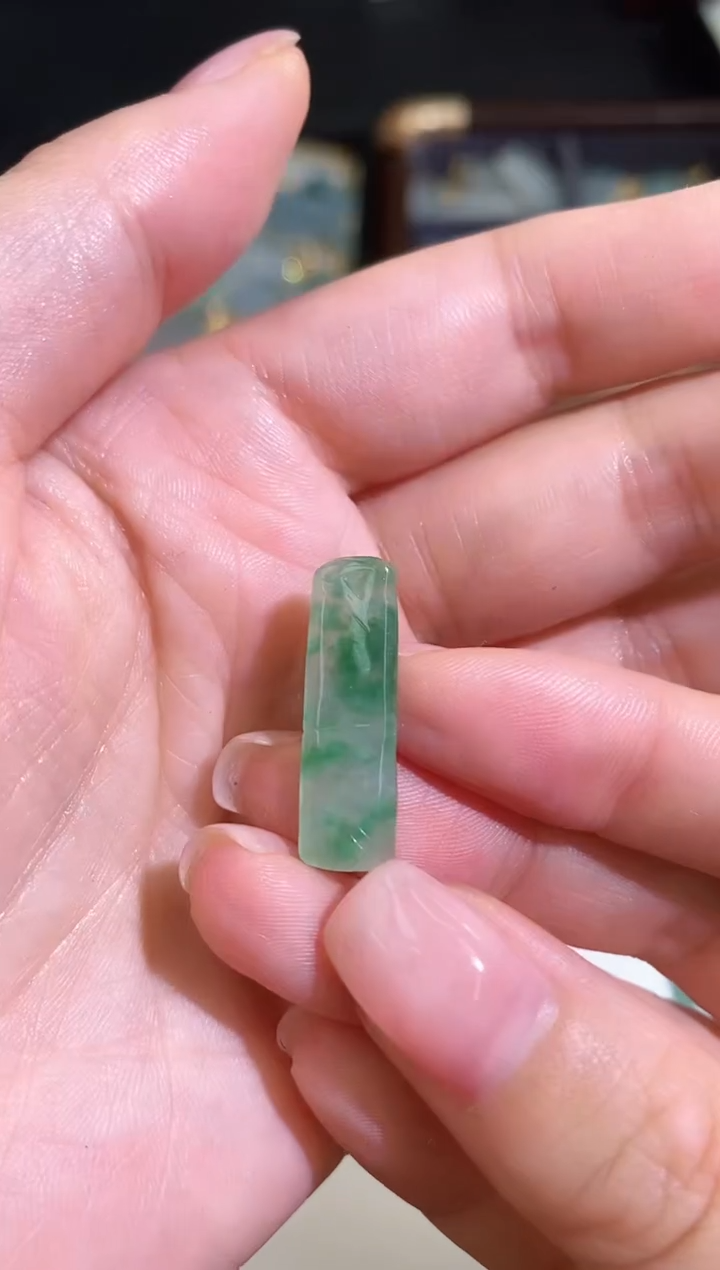 【闪购商品】定制翡翠未镶嵌025022364