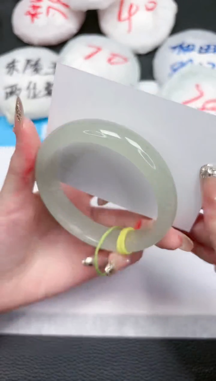 【闪购商品】石英质玉手镯未镶嵌452-58.5