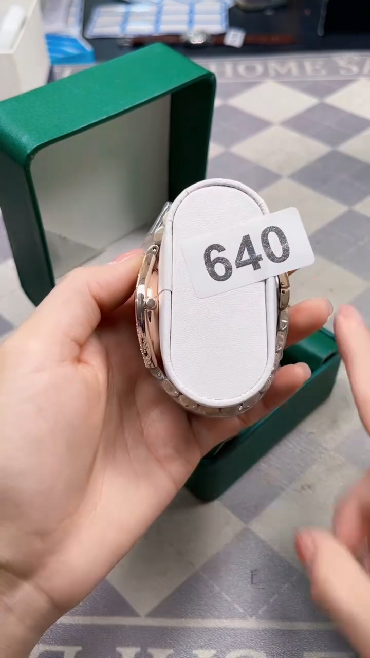 非金属无如图所示时尚饰品