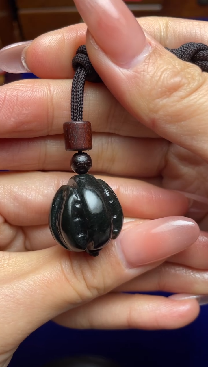 未镶嵌和田玉挂件东*张和田玉