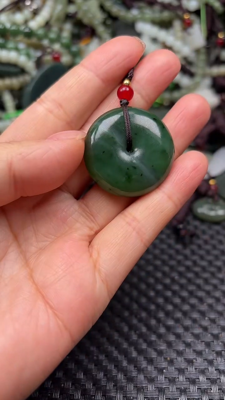 【闪购商品】和田玉颈饰未镶嵌.