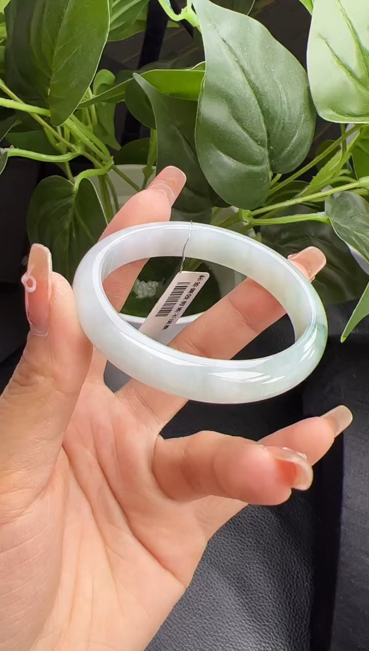 【闪购商品】翡翠手镯未镶嵌K626-6 贵妃镯 50-51圈