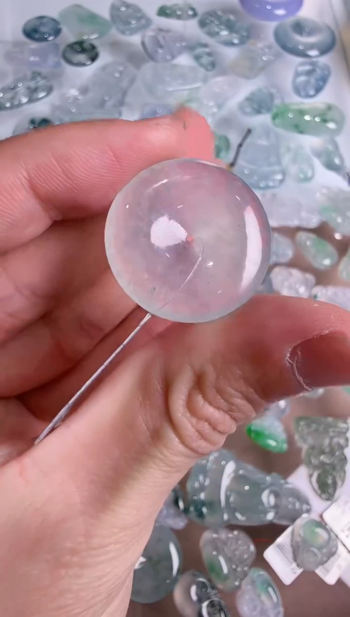 【闪购商品】翡翠吊坠(不含链)未镶嵌··