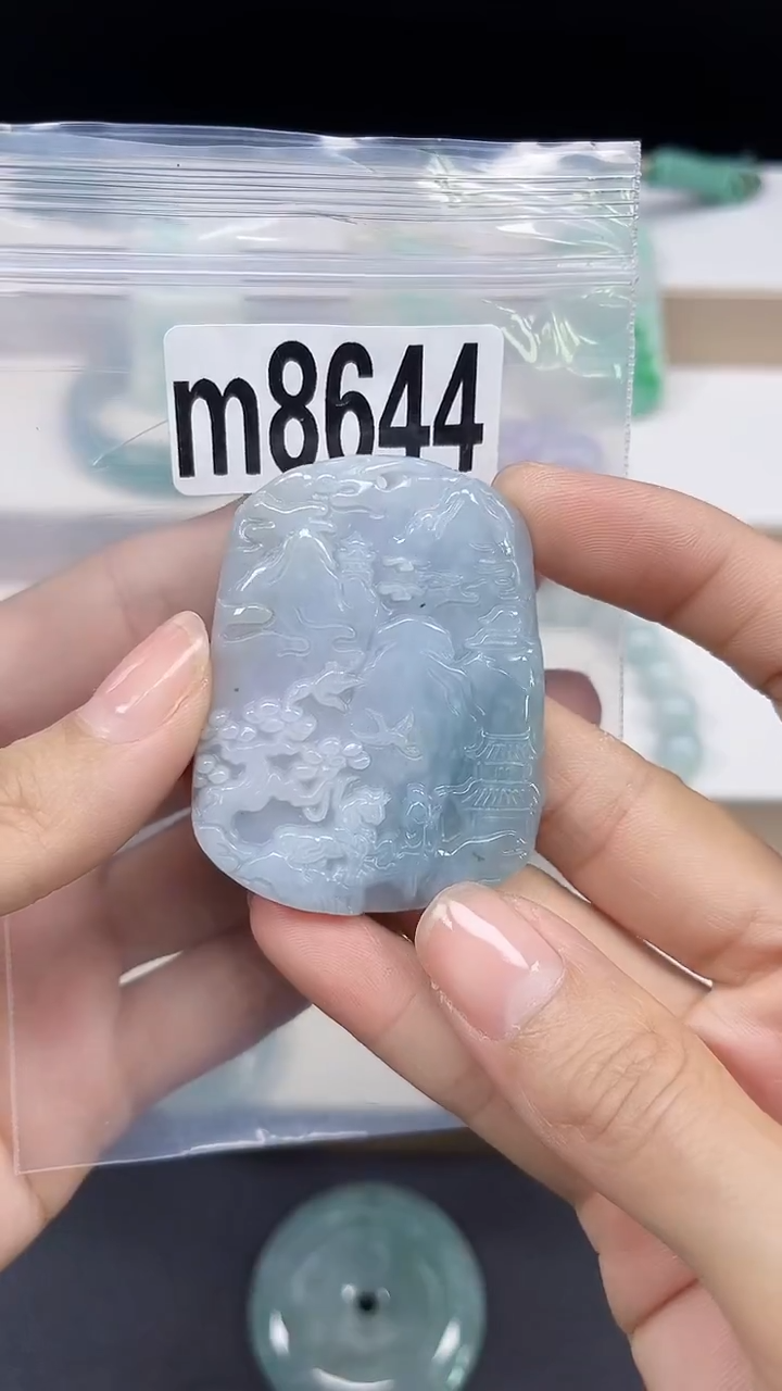 颈饰未镶嵌翡翠天然翡翠吊坠挂件