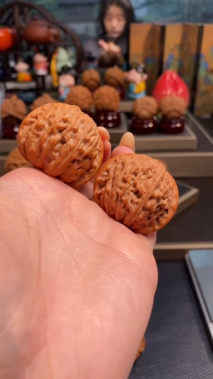 【闪购商品】文玩核桃把件H580磨盘41