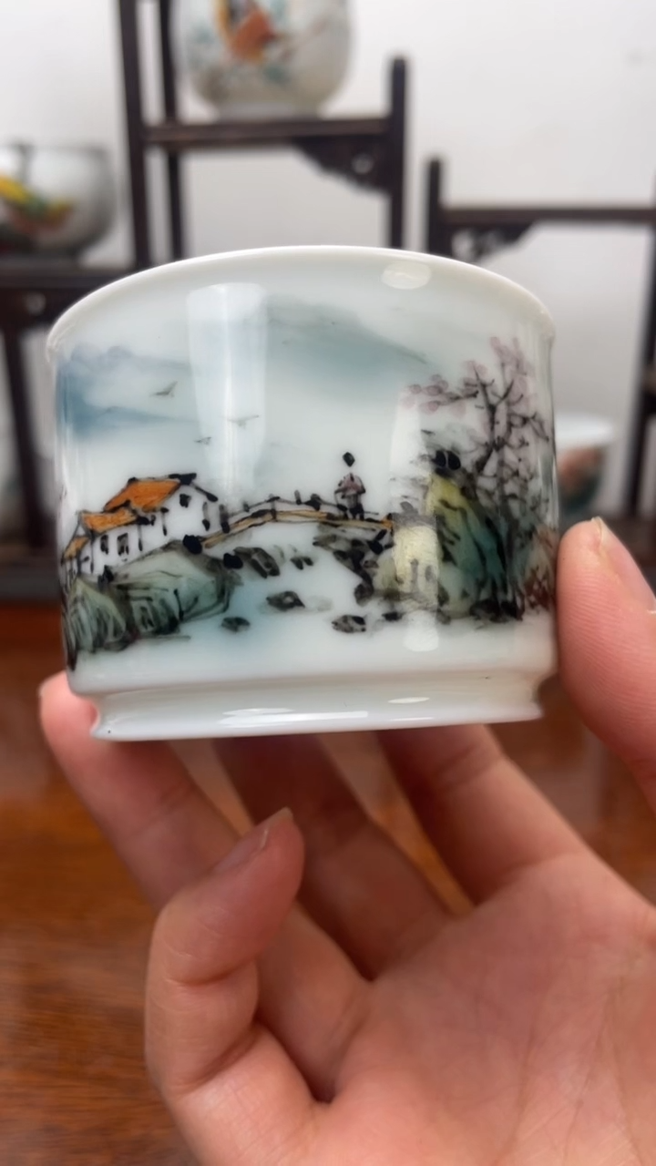 【闪购商品】1釉下彩高温手绘 山水 主人杯