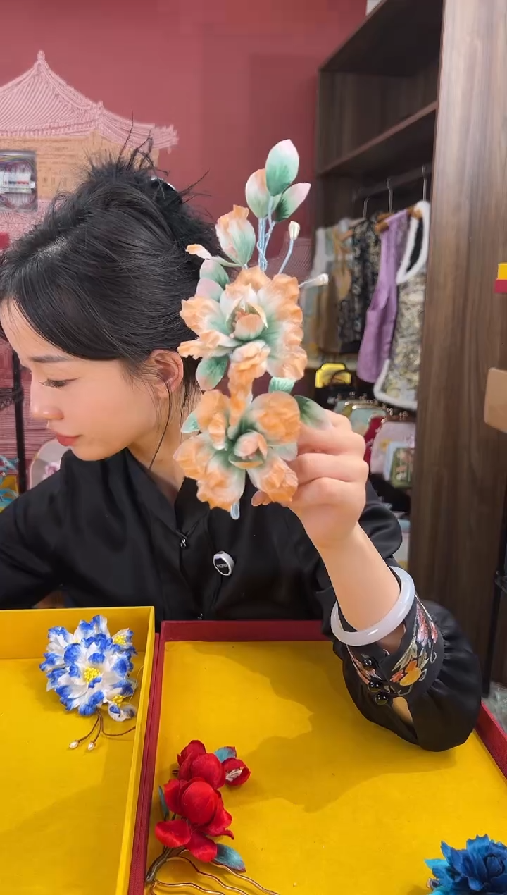 【闪购商品】刺绣非遗绒花（发饰）