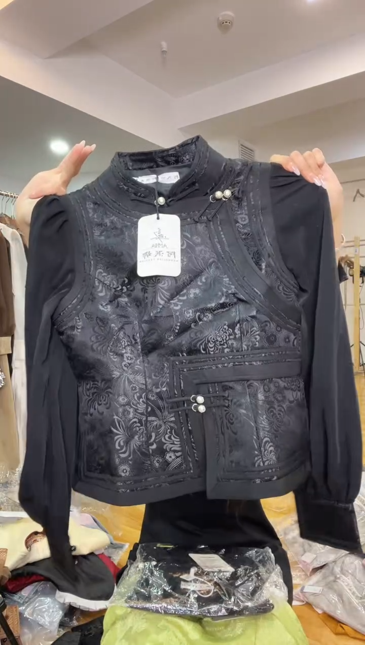 M码       90-105斤 纱袖  点赞福利