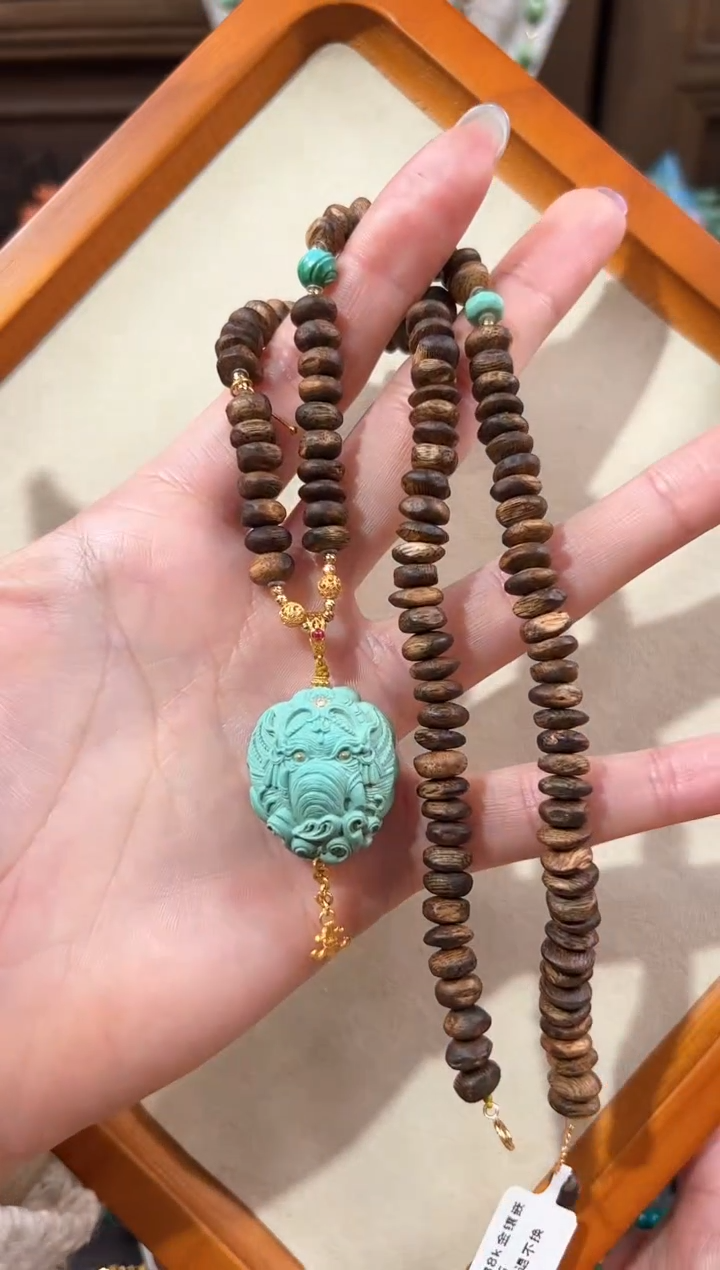 【闪购商品】绿松石颈饰18K金镶嵌绿松石项链