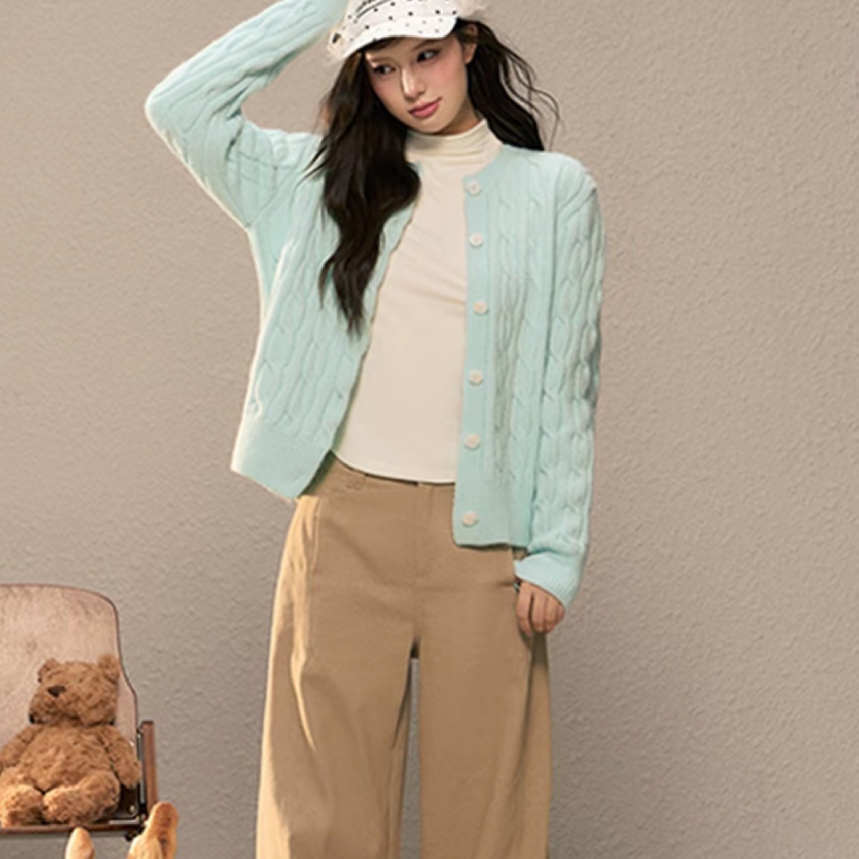 韩系温柔风薄荷绿圆领麻花开衫女秋冬款圆领单排扣软糯针织外搭