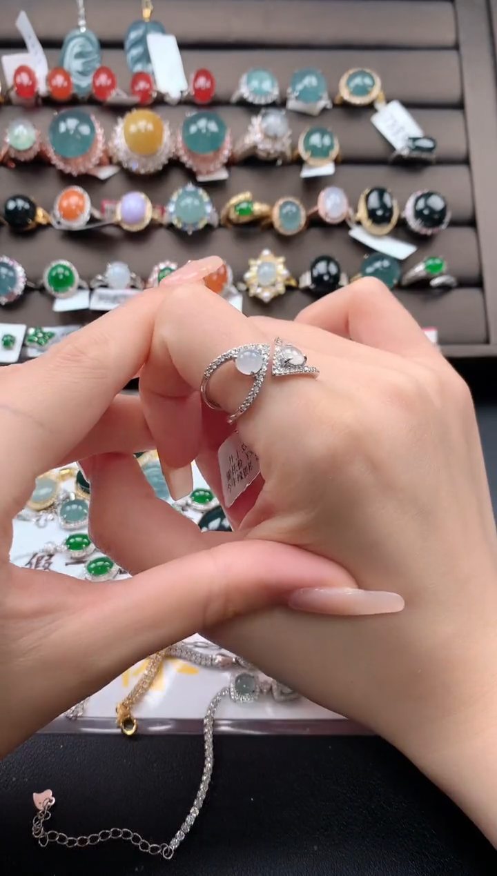 【闪购商品】翡翠戒指银S925镶嵌32132131