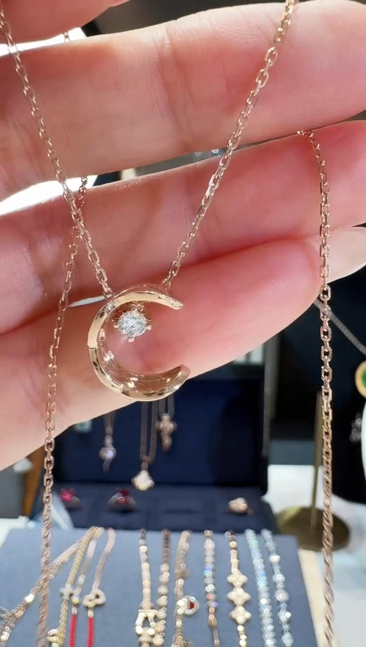 【闪购商品】钻石项链18K金镶嵌星月项链