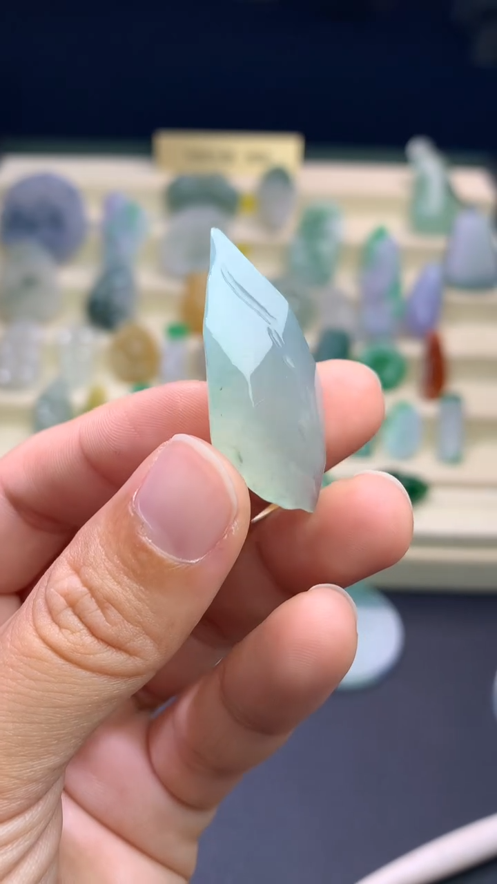 【闪购商品】定制翡翠未镶嵌