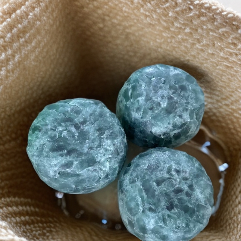      谷胱甘肽蝶豆花浅皮精油皂