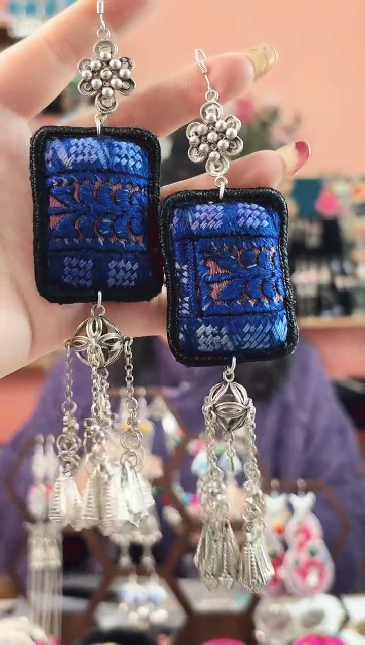 艺枝独绣手工饰品505