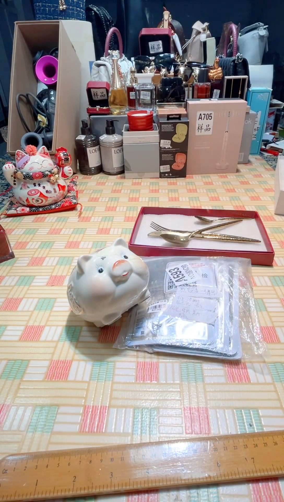 瓷片瓷器 库房到期 全部地板价@@1