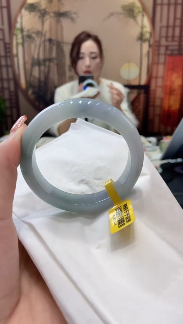 【闪购商品】翡翠手镯未镶嵌000010162