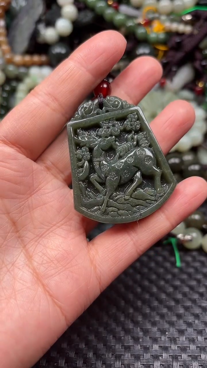 【闪购商品】和田玉颈饰未镶嵌1