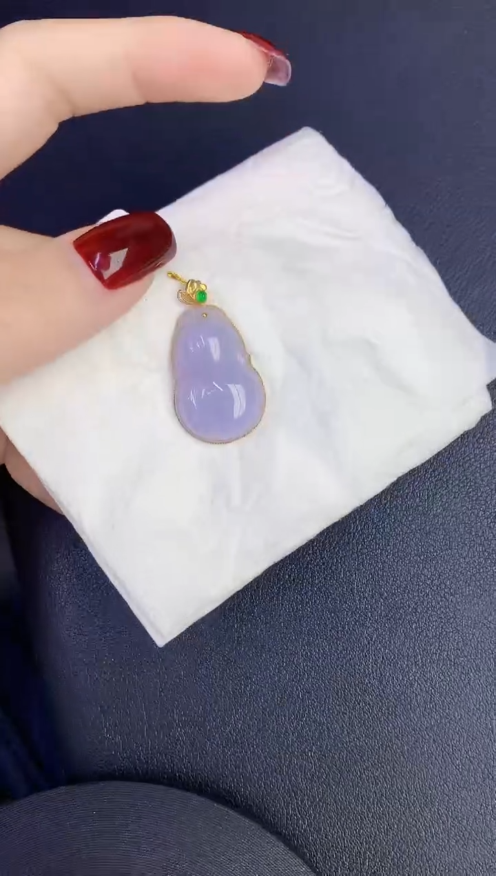 颈饰18K金镶嵌翡翠缅甸天然翡翠a货