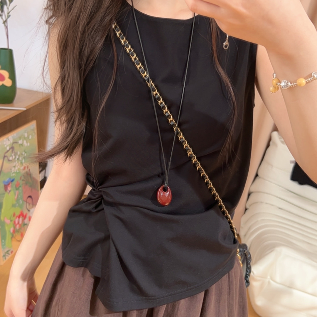 84720余小鱼 【松子背心】三色扭结设计休闲夏季圆领背心百搭T女装