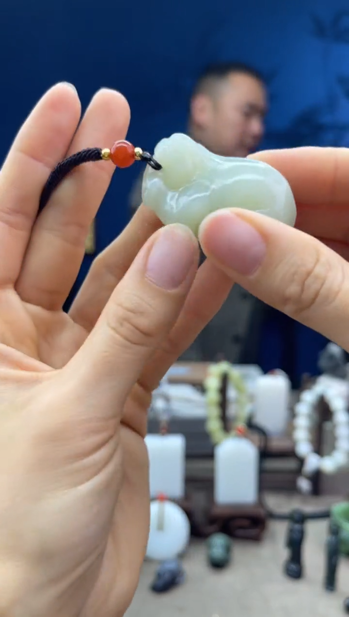 【闪购商品】和田玉颈饰未镶嵌1