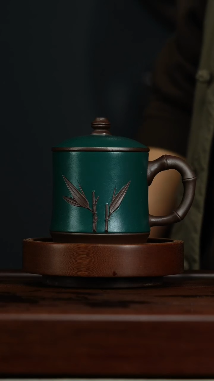 【闪购商品】紫砂茶壶e10盖杯绿色款