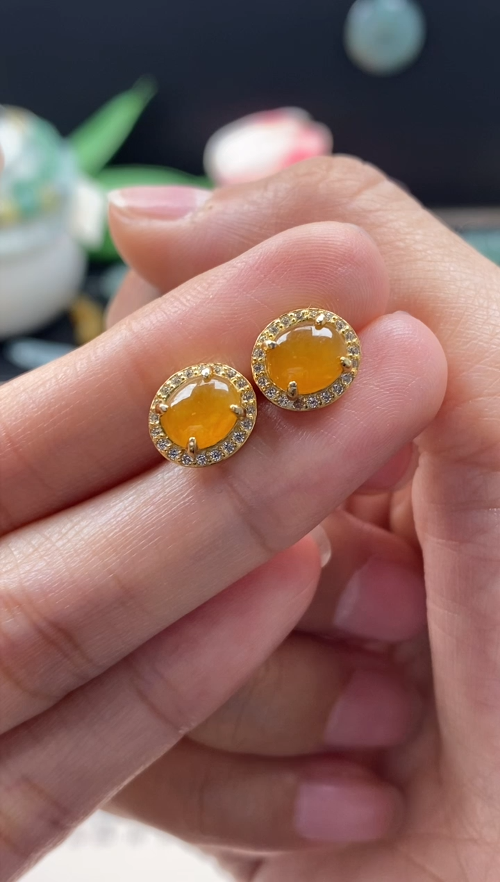 【闪购商品】翡翠颈饰银S925镶嵌翡翠冰黄蛋面