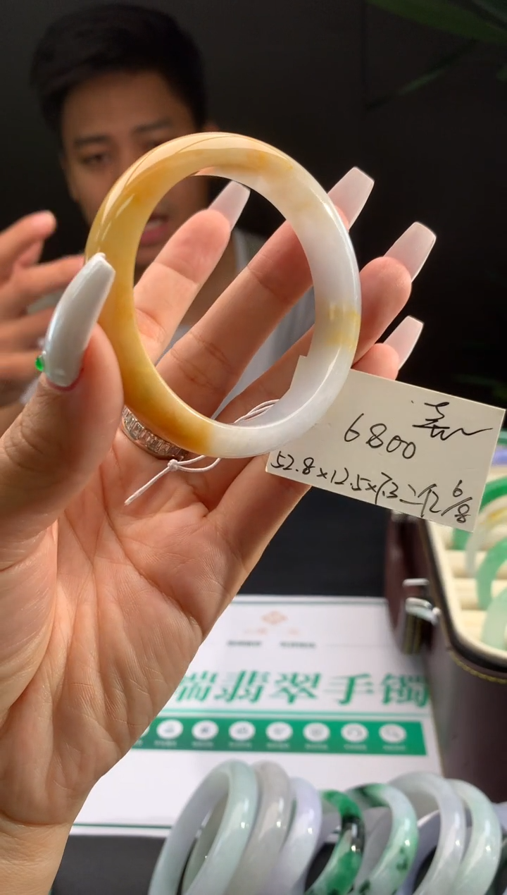翡翠手镯未镶嵌驚*翡翠手镯 下单联系小耳机#