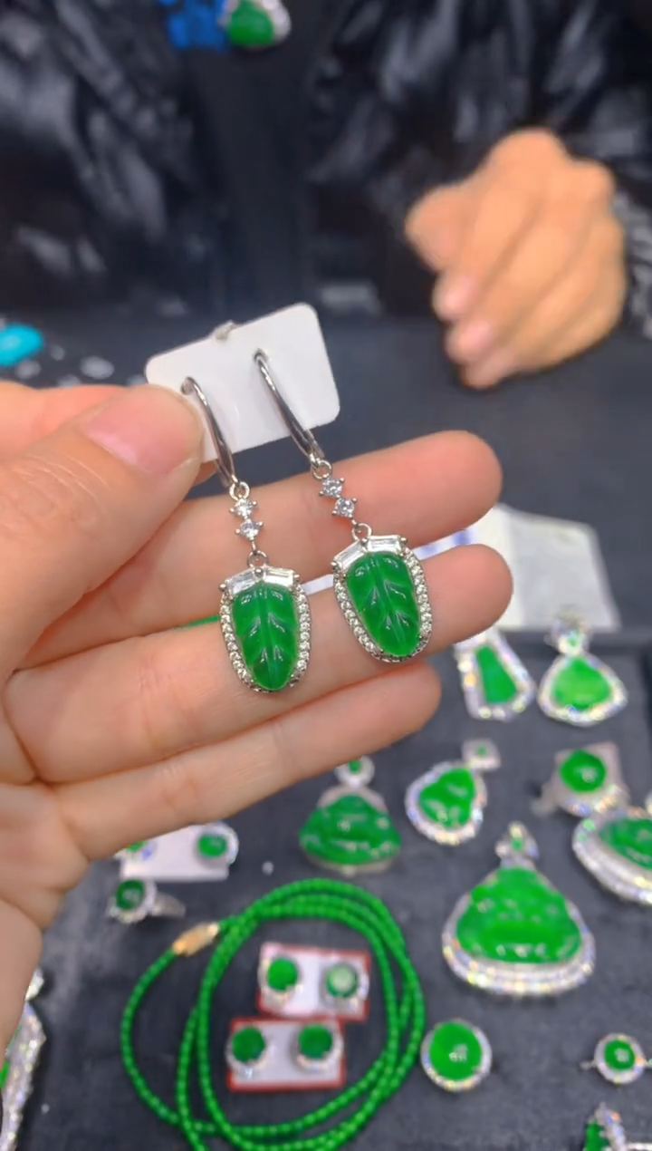 【闪购商品】定制翡翠未镶嵌141多样性发货（发其一）