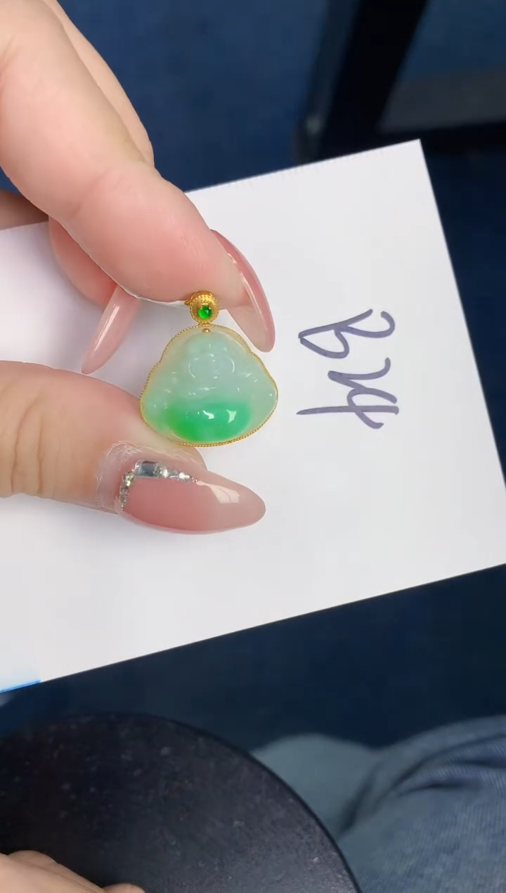 【闪购商品】翡翠颈饰18K金镶嵌000000000