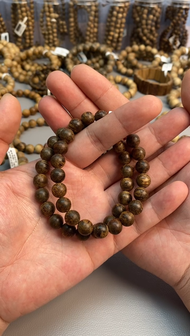 沉香手串文莱圆珠单圈0.9+多样性发其一