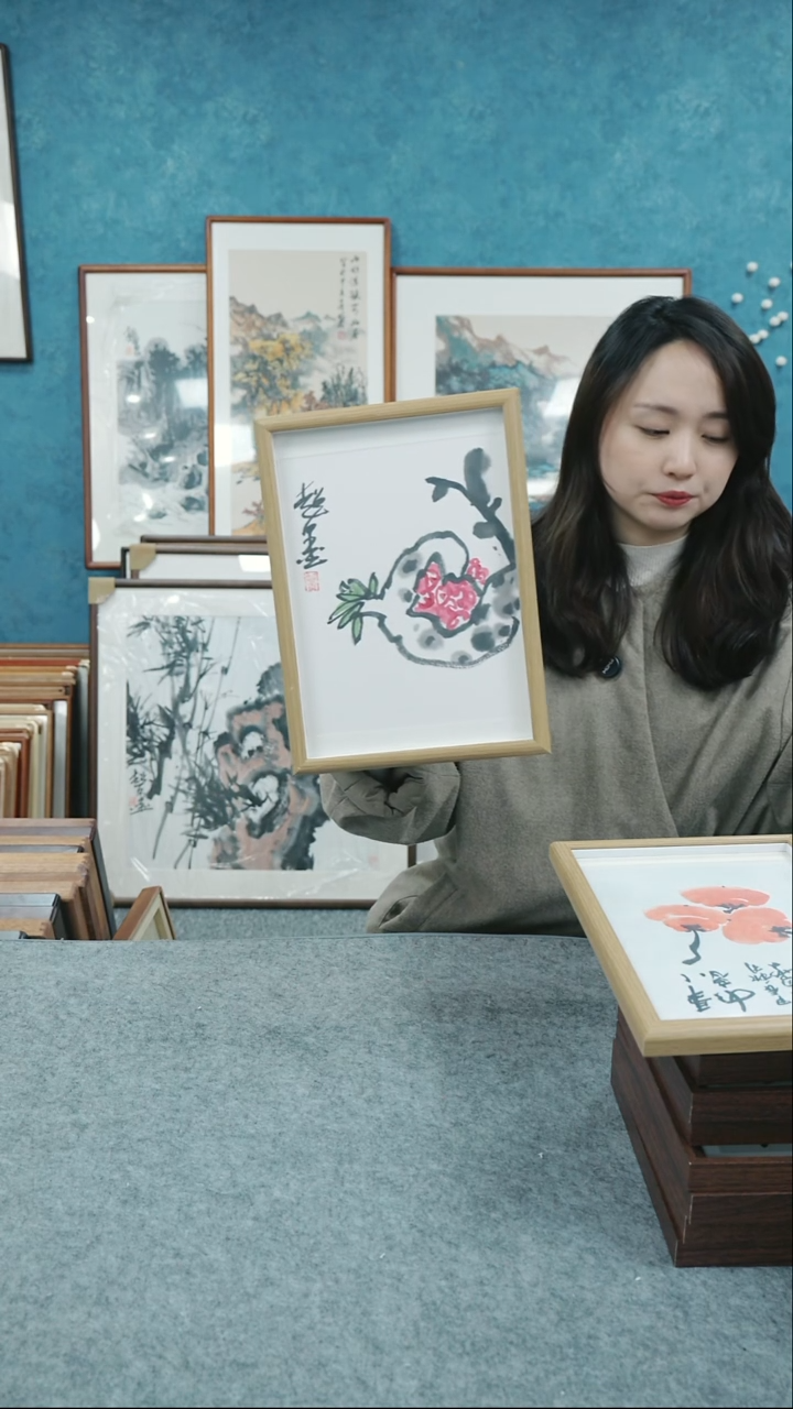 【闪购商品】国画10寸本土老师木质摆台