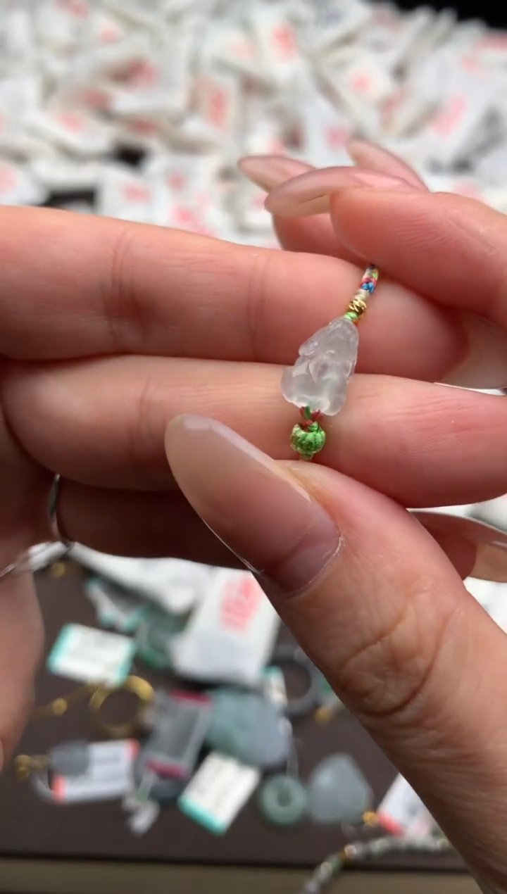 【闪购商品】翡翠手绳未镶嵌一