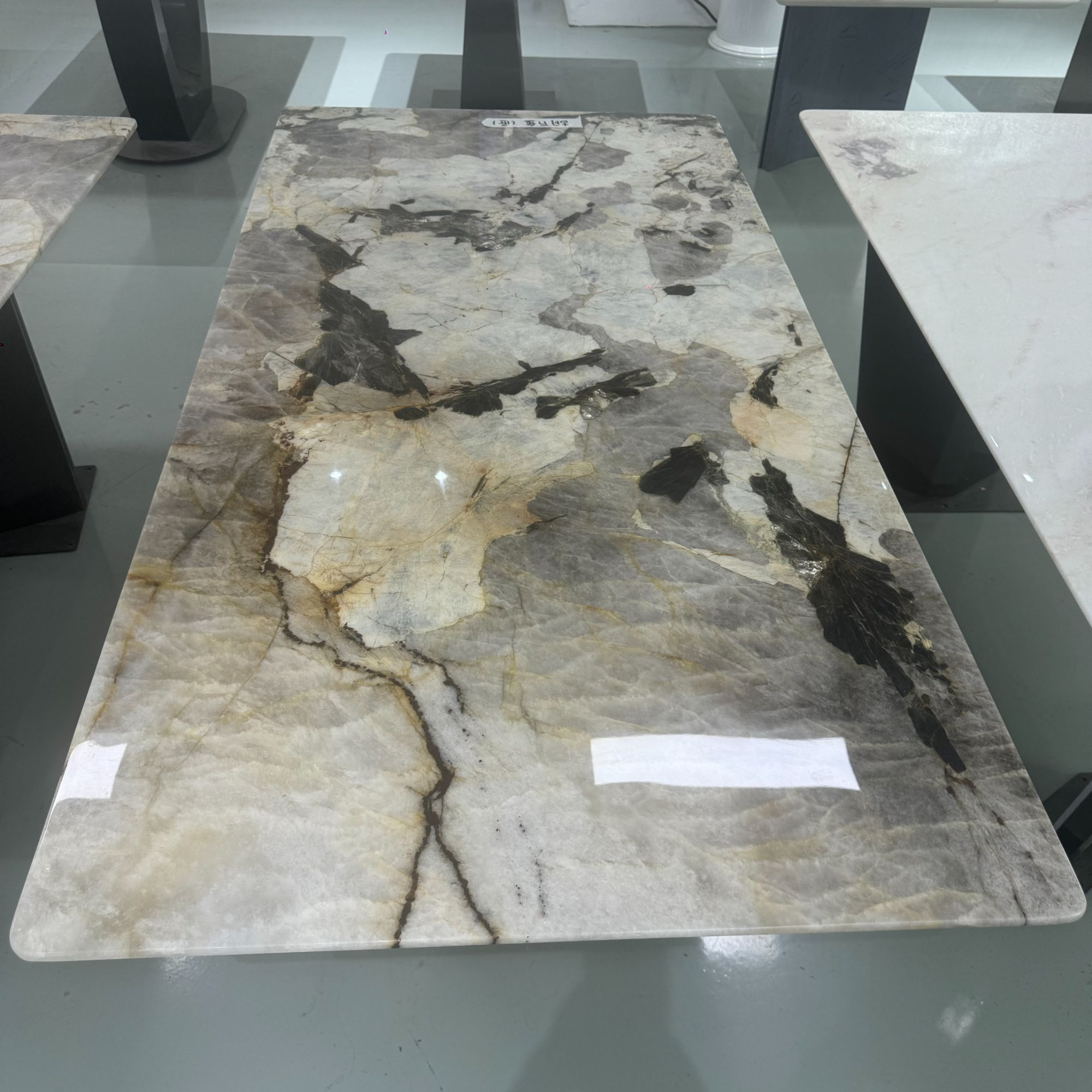 【精品】蓝底老矿水晶潘多拉餐桌大小户型简约现代高端奢石大理石桌