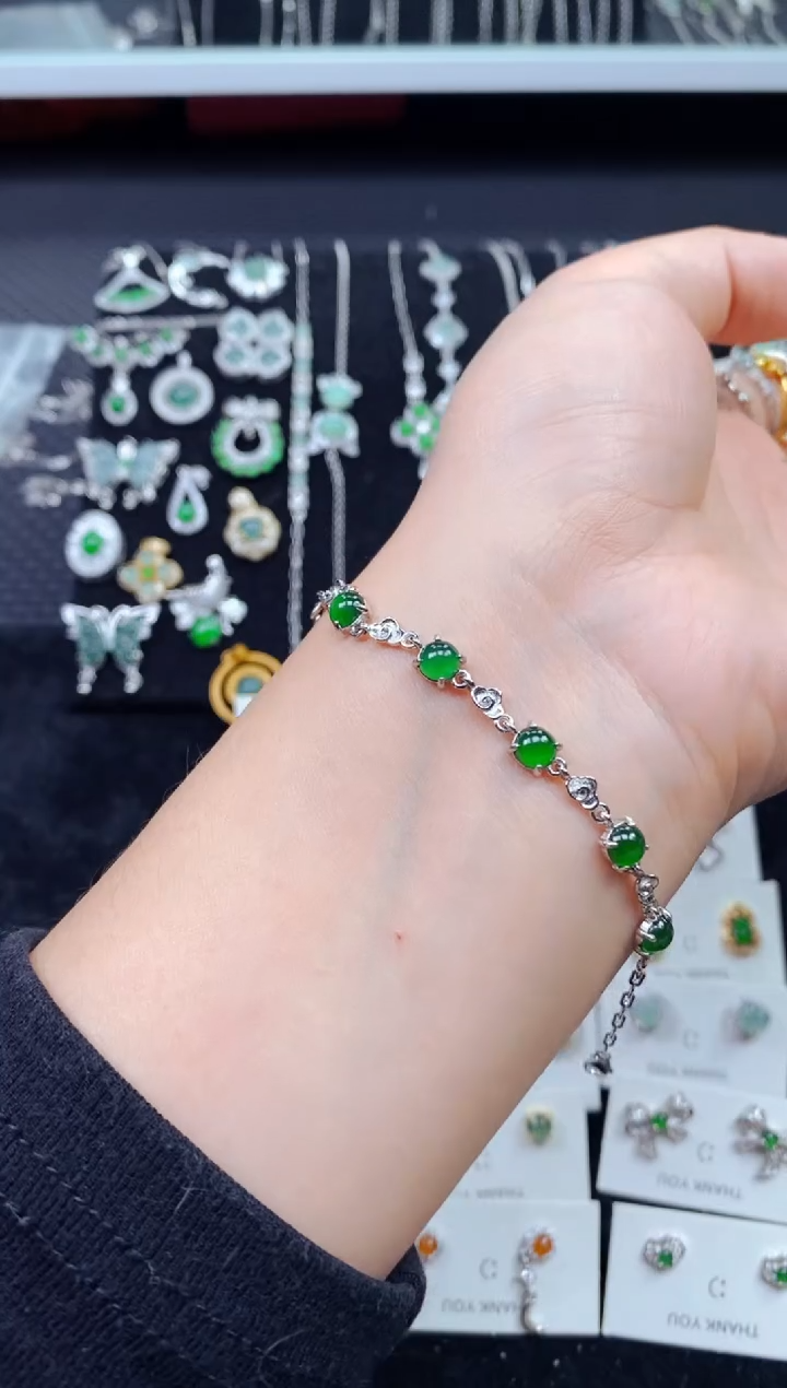 【闪购商品】翡翠手链银S925镶嵌8198
