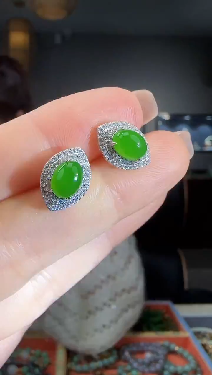 银S925镶嵌和田玉耳饰1