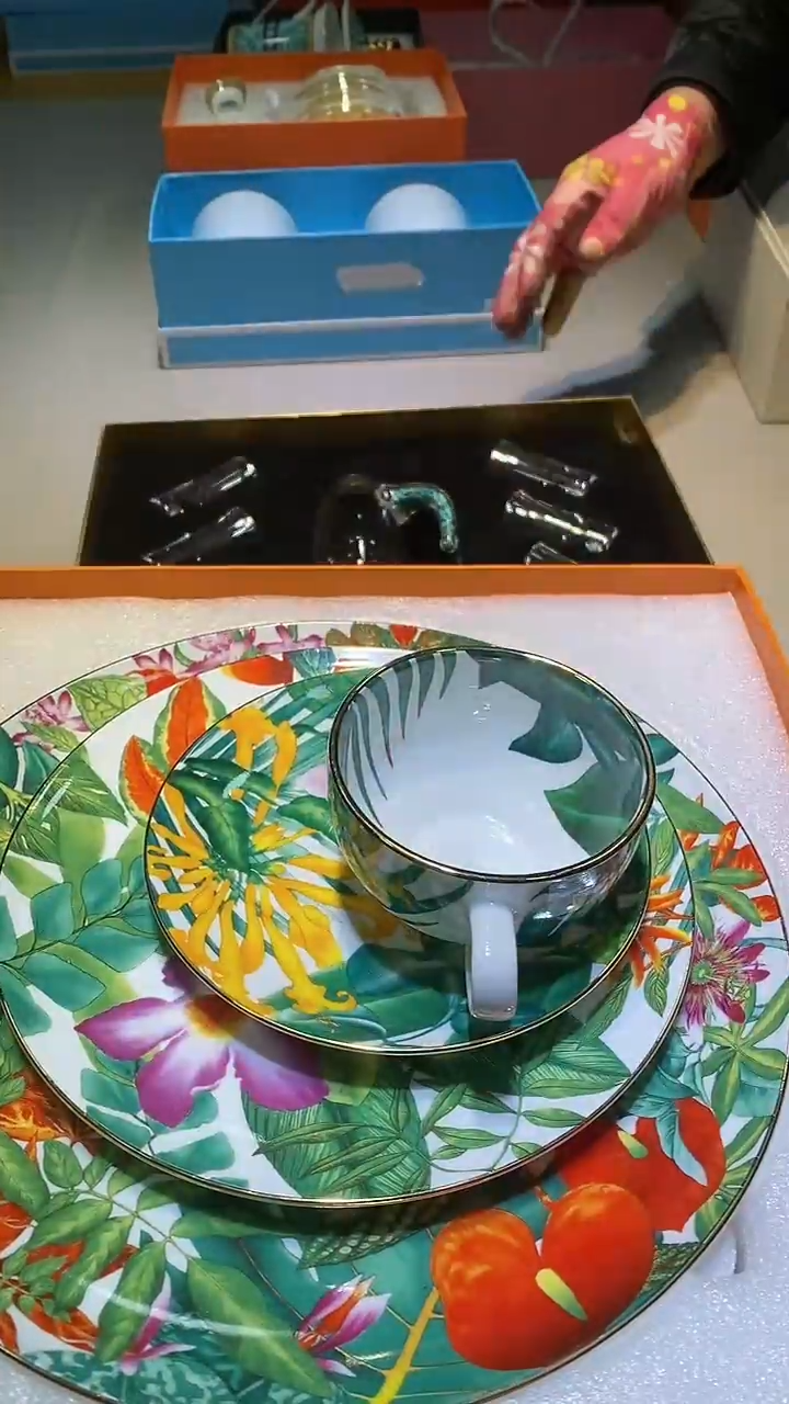 【闪购商品】瓷片11111111111111111