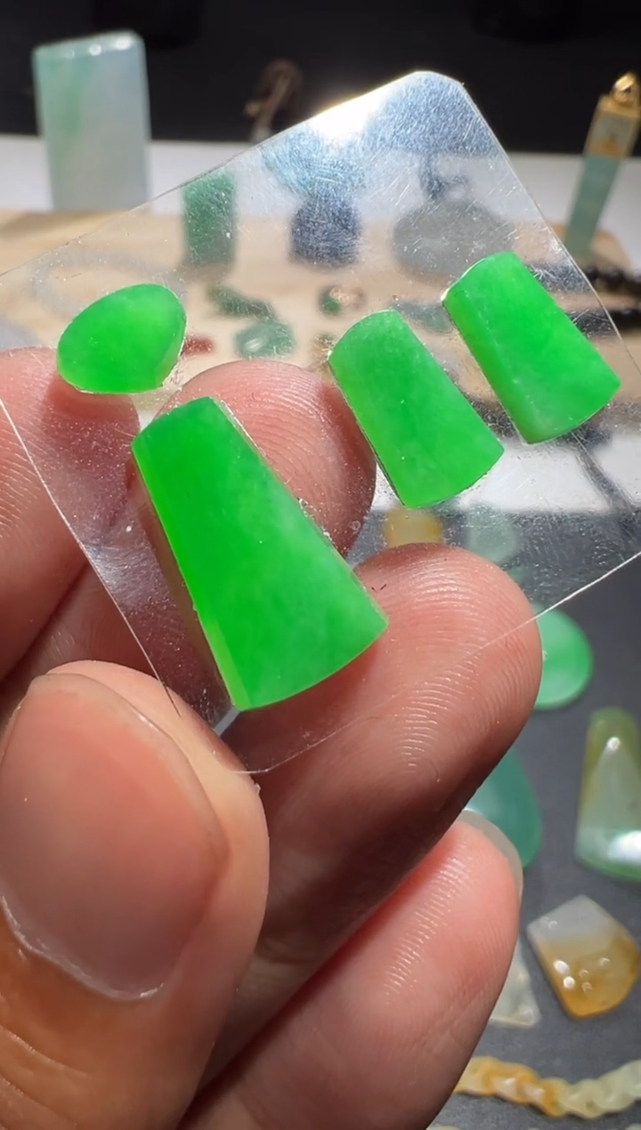 【闪购商品】定制翡翠未镶嵌天然缅甸A货翡翠