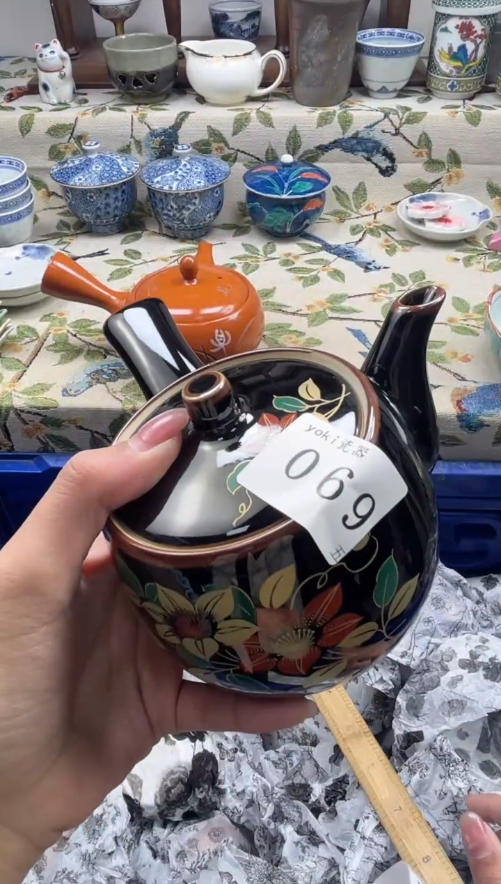 瓷片吻**尘       069