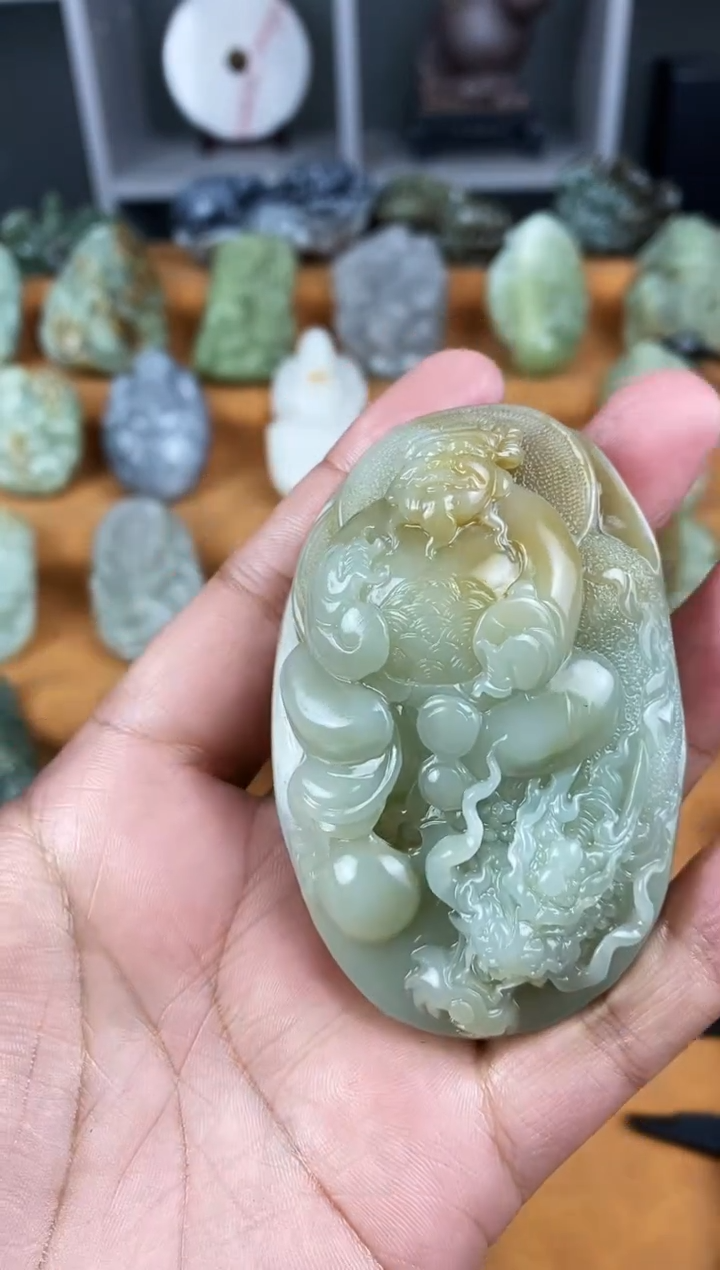 未镶嵌和田玉把件1