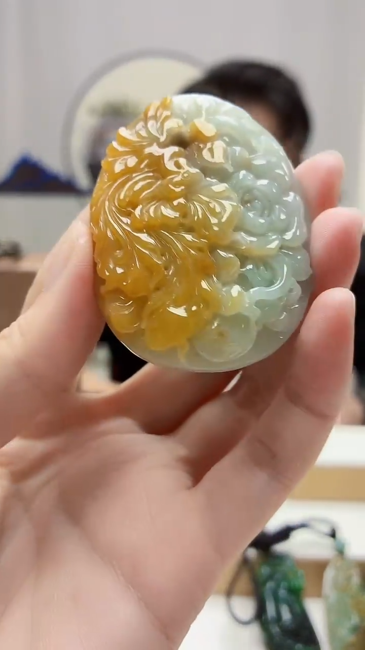 未镶嵌定制翡翠5060zm-毛货挂件77凤凰