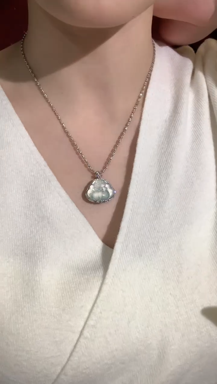 吊坠(不含链)18K金镶嵌翡翠冬日珠宝Q81